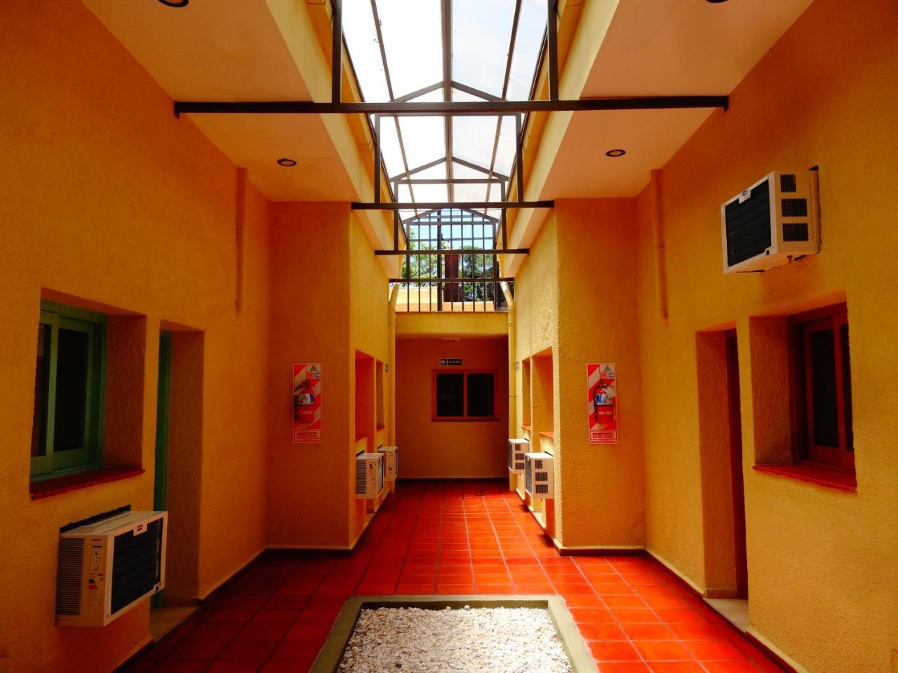 Black Sheep International Hostel Mendoza Exterior foto